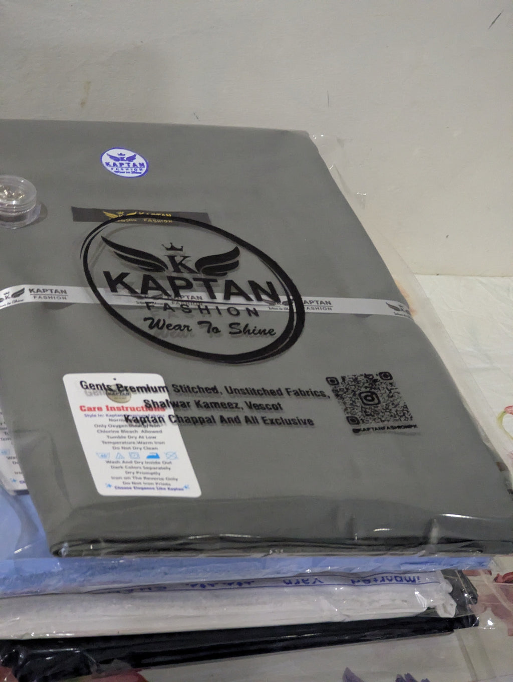 Kaptan Elegant Wash and Wear