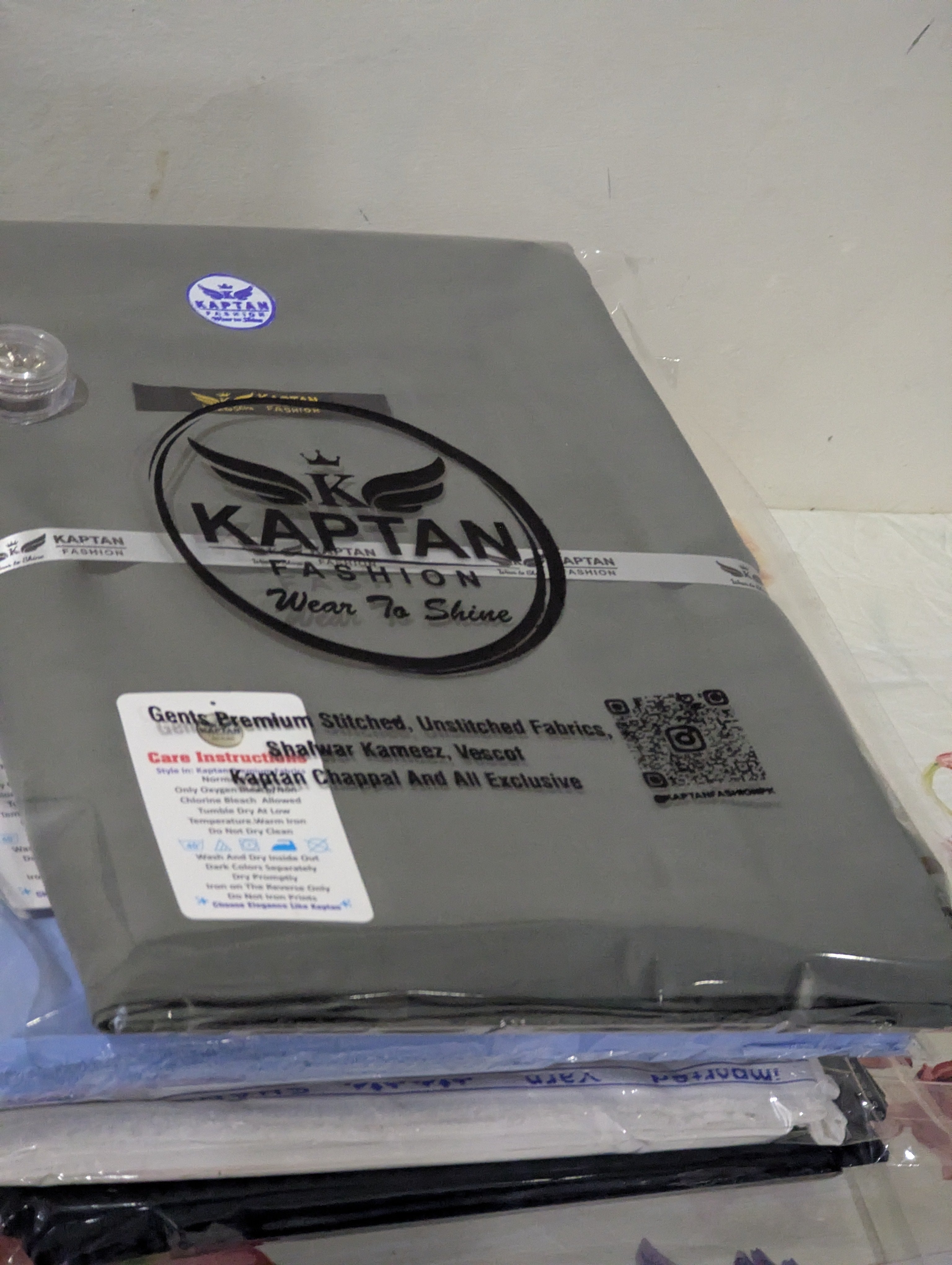 Kaptan Elegant Wash and Wear